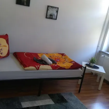 Apartman Stellas Monteurswohnungen *