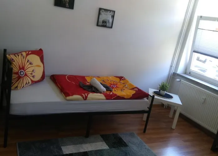 شقة Stellas Monteurswohnungen *